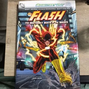 Flash The Dastardly Death of the Rogues TPB Brightest Day 2011 HC Comic Book